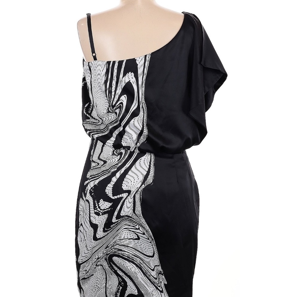 Elegant Black and White One-Shoulder Dress